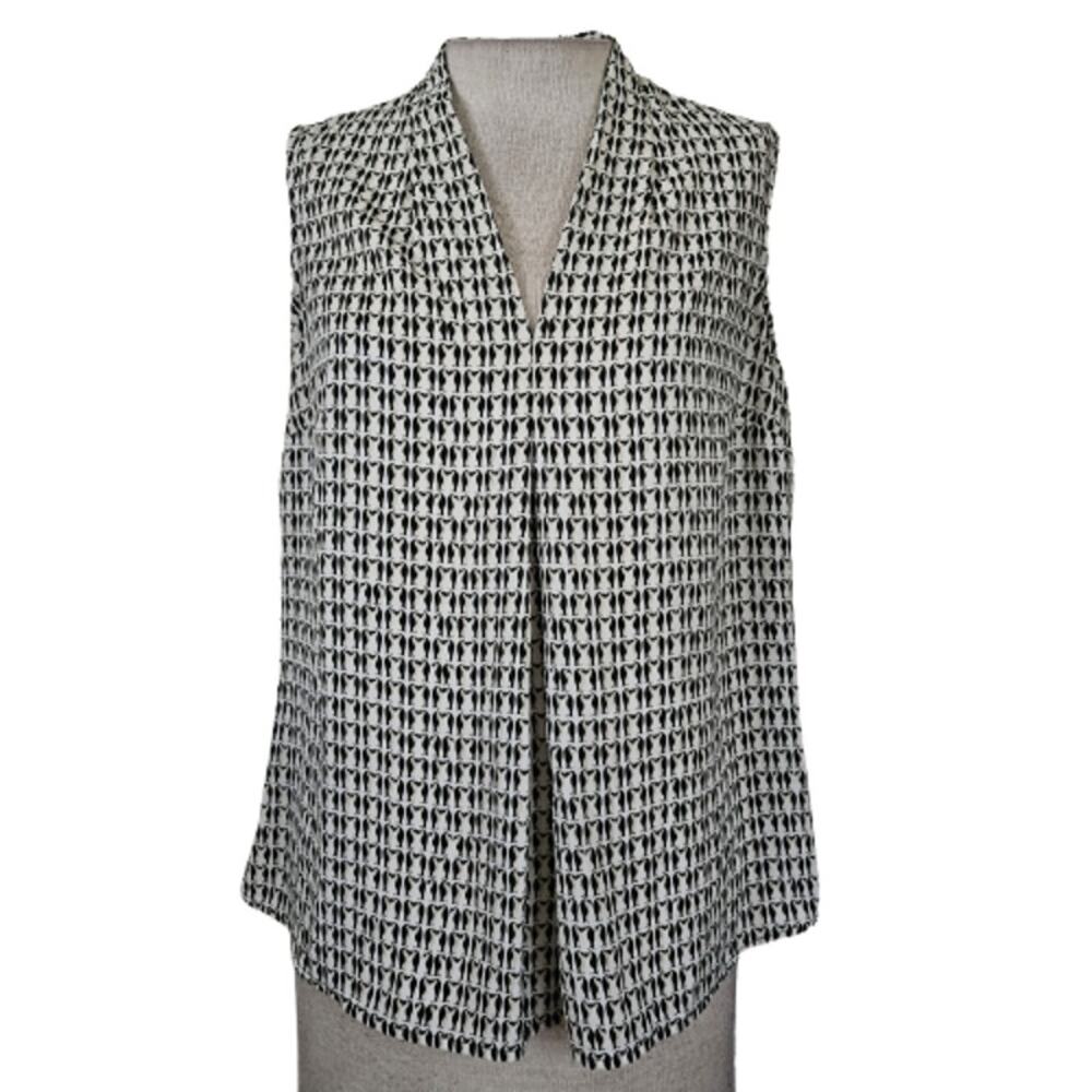 Black and White Sleeveless Blouse Size Small